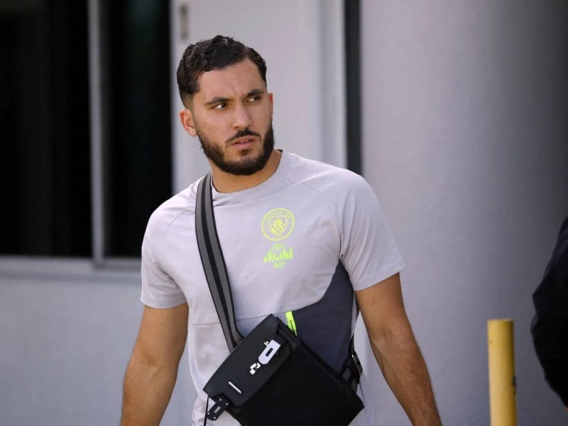 برشلونة يضع شرقي ضمن أهدافه برشلونة يضع شرقي ضمن أهدافه